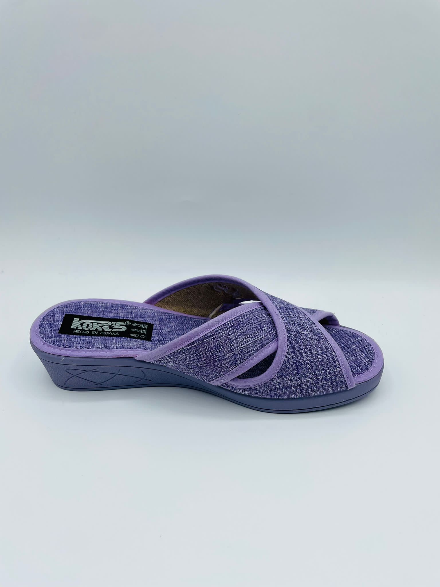 Zapatillas casa cruzadas Kokis 23321 - Imagen 4