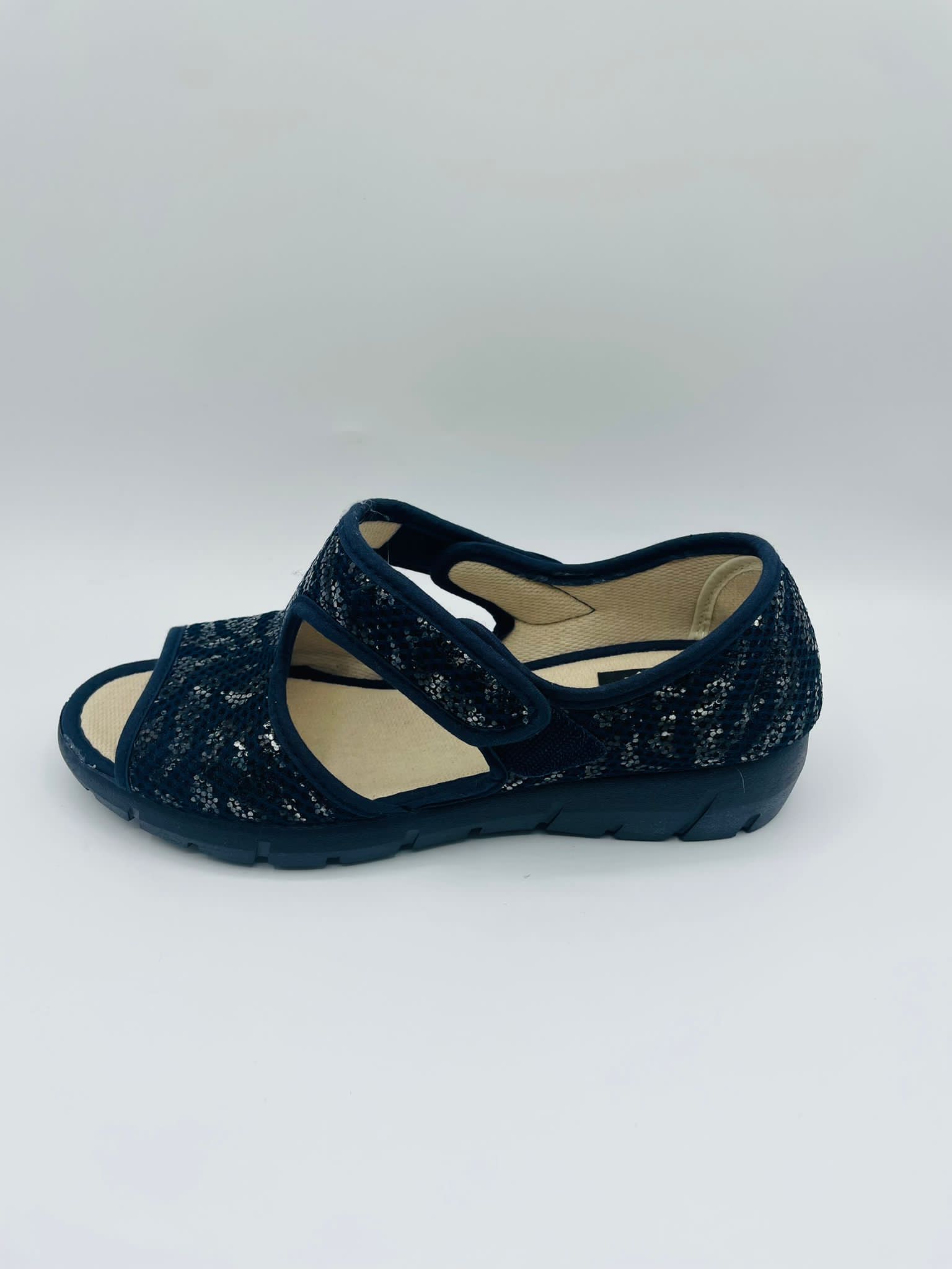 Sandalia velcro pies delicados 2298547 - Imagen 5