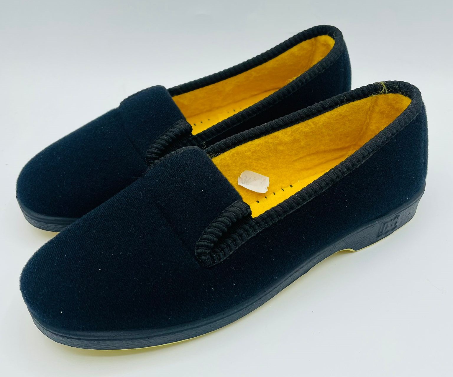 Zapatilla señora Doctor Cutillas 472