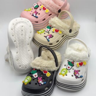 Zueco tipo Crocs infantil para invierno de la marca Sunsea