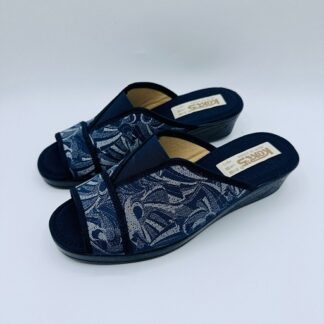 Zapatillas de casa con cuña Kokis 63509