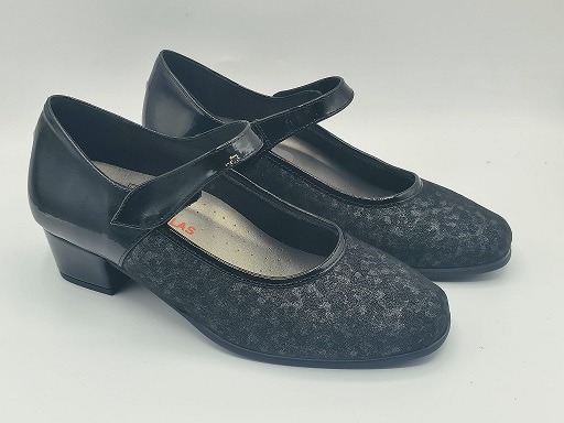 Zapato salón tacón bajo pies delicados Doctor Cutillas 81770